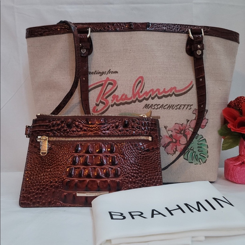 BRAHMIN
Pipa Collection Canvas Vintage Logo Print Brooke Tote Bag